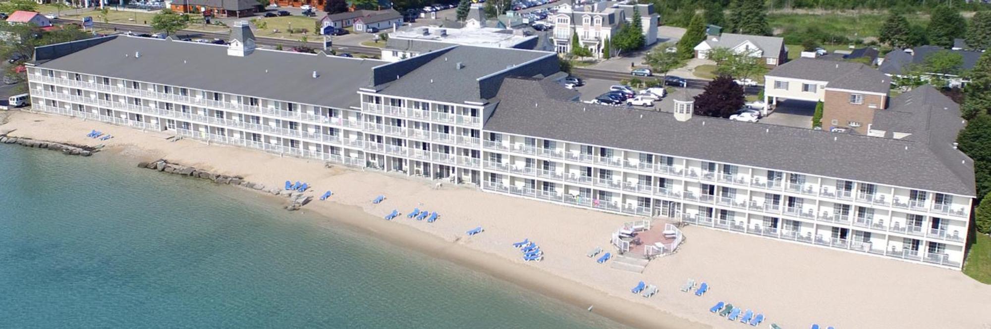 Hamilton Inn Select Beachfront Mackinaw City Bagian luar foto