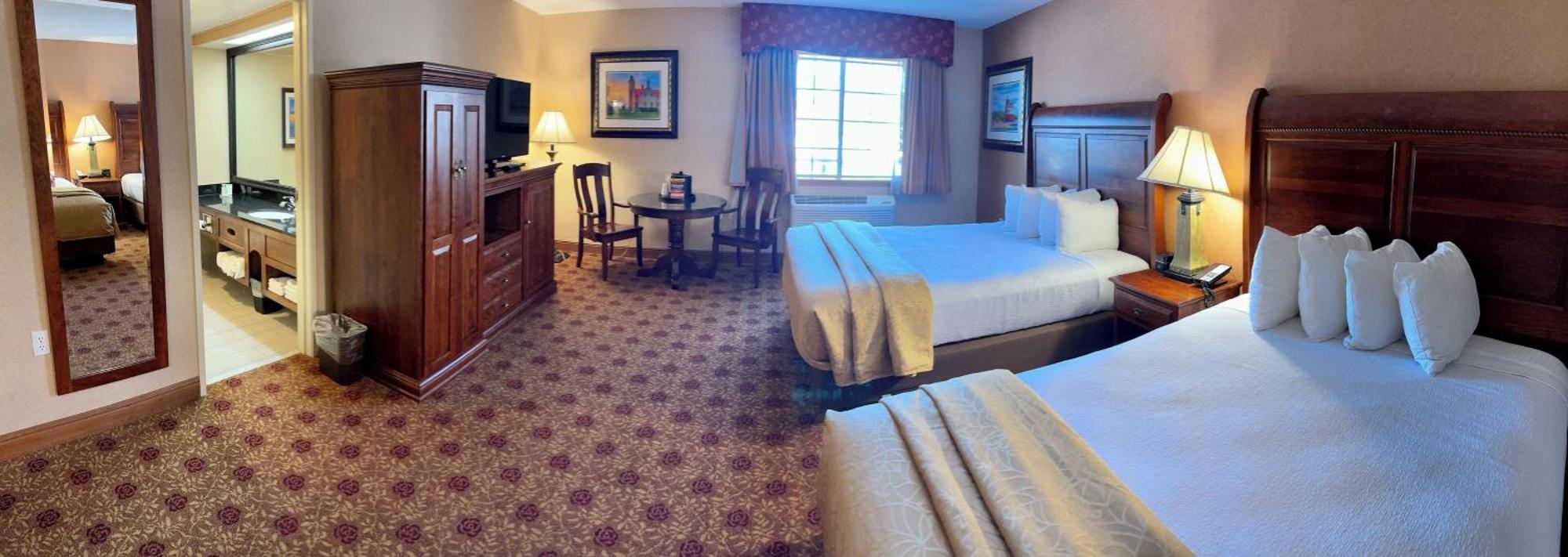 Hamilton Inn Select Beachfront Mackinaw City Bagian luar foto